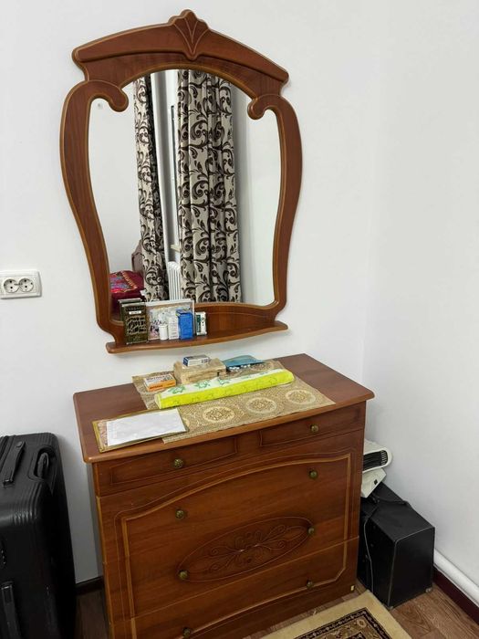 Диван и спальный гарнитур