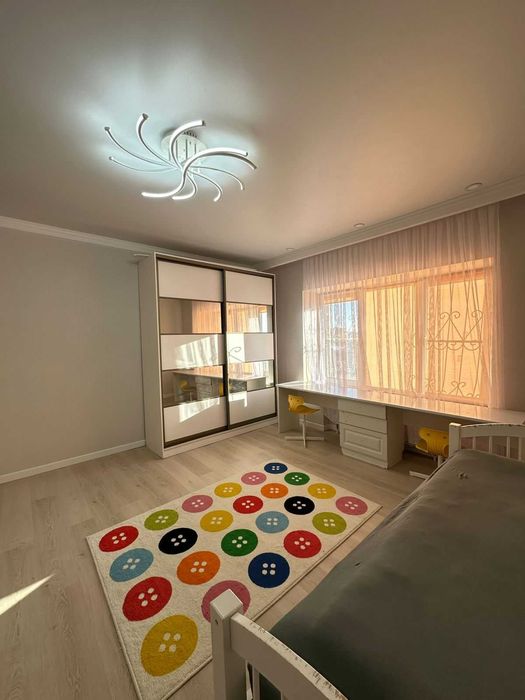 Продам 3х комн кв Альтаир