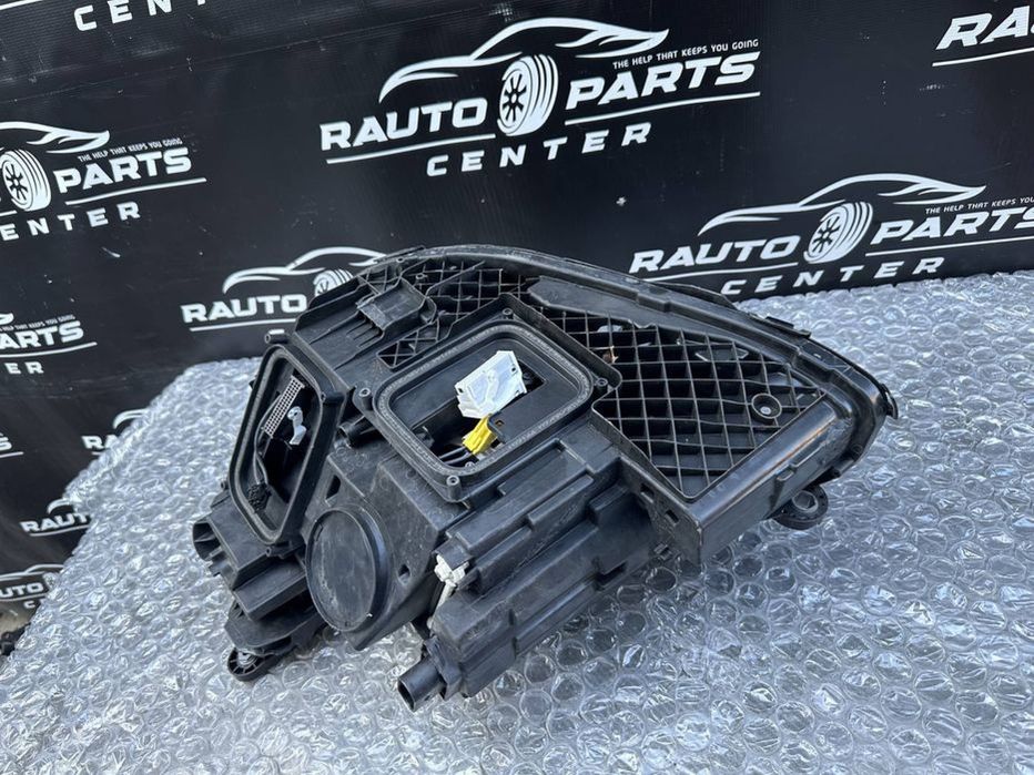 Far dreapta Mercedes E Class W213 Multibeam 2015/2016/2017/2018/2019