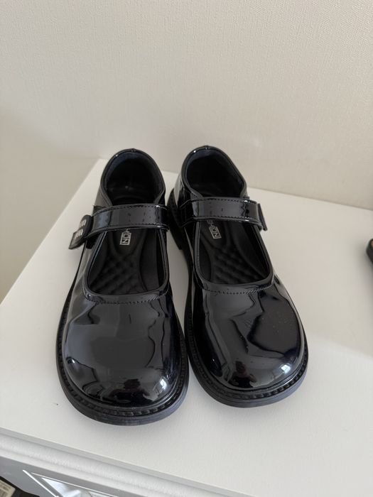 Продаю туфли 34 размер