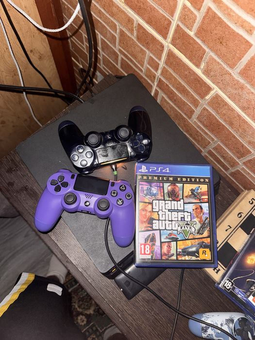 Ps4 slim  с диском гта 5   1 тб