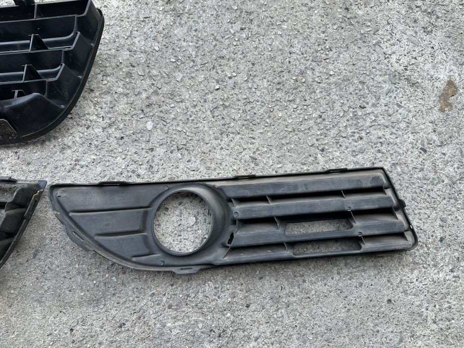 Решетки за VW Polo 9N Facelift