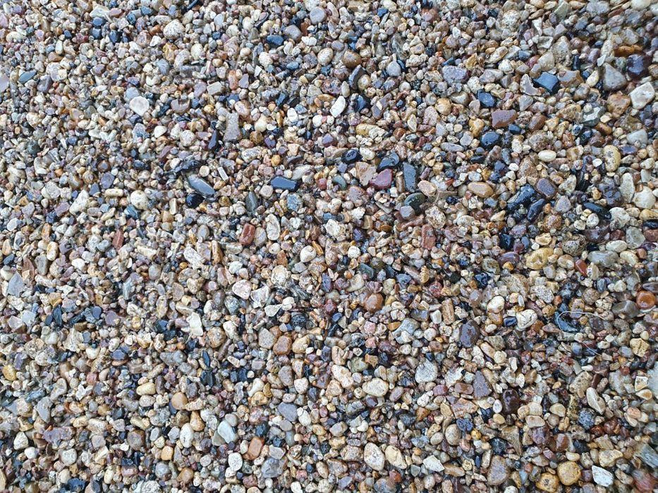 Tosh gilam bilan kelajak tomon