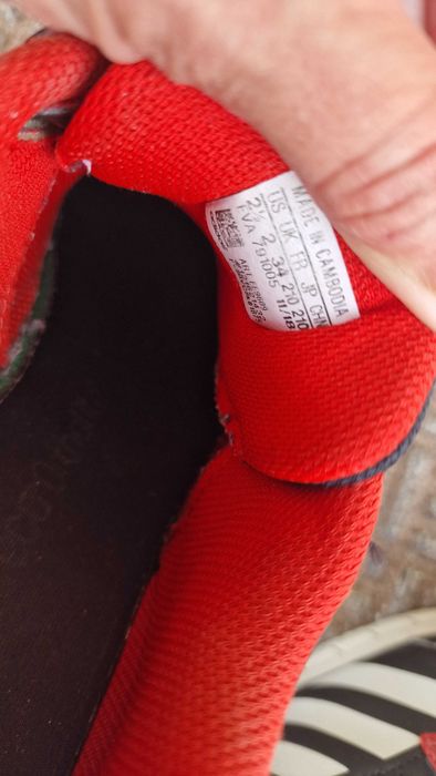 34 номер ADIDAS Детски оригинални маратонки