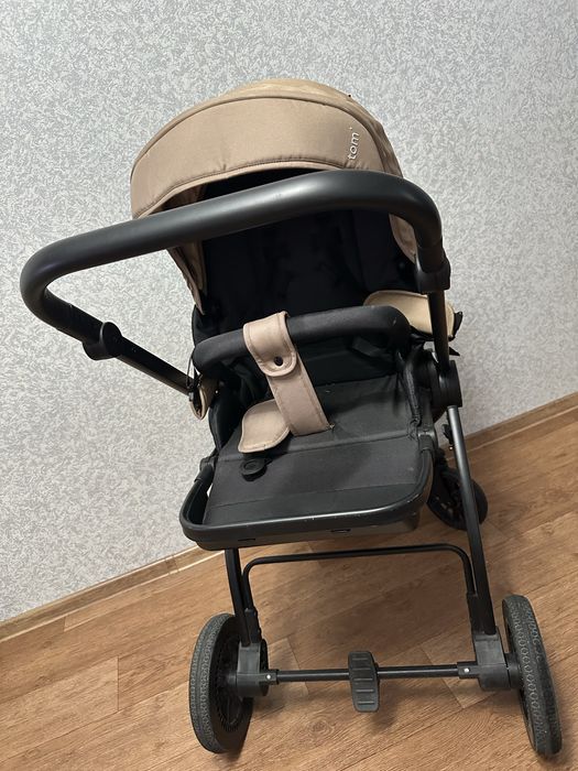 Продам коляску Tomix Walker