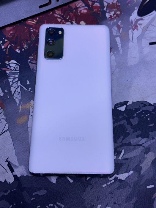Samsung S20 FE 8/128