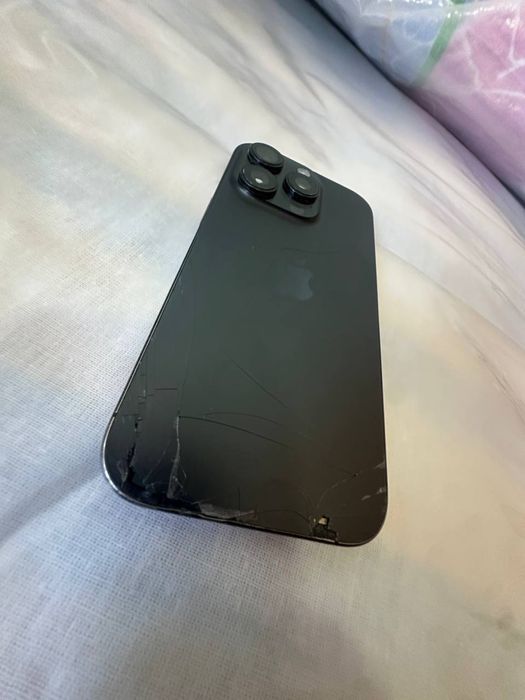 iphone 16 pro 356 90 акб Esim