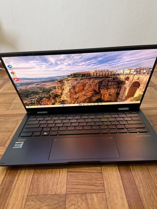 ASUS Zenbook Flip 14 OLED