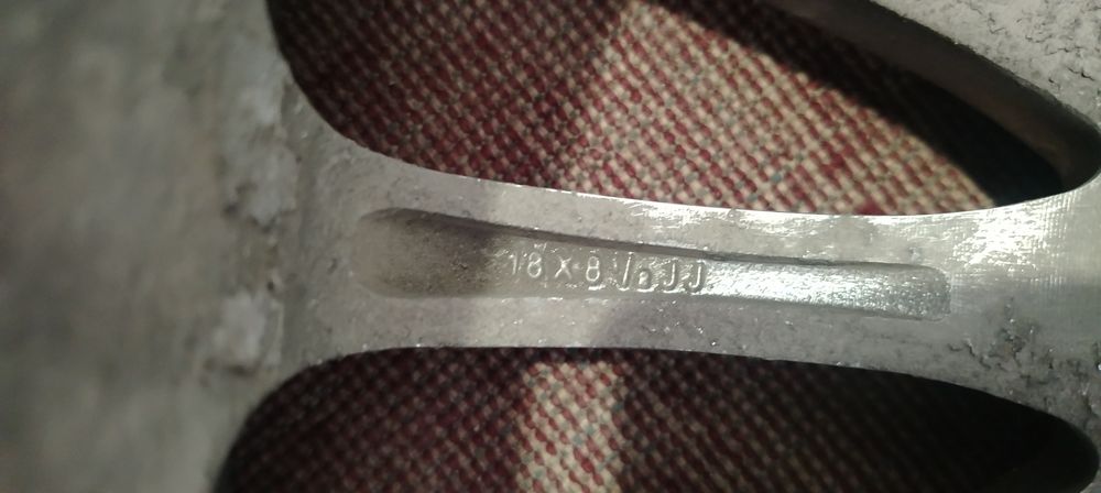 Продам диски 18е