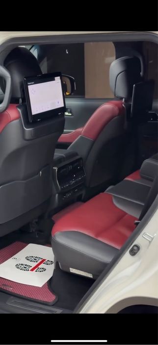 Toyota Land cruser 300