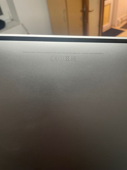 MacBook 13 Pro Touchbar