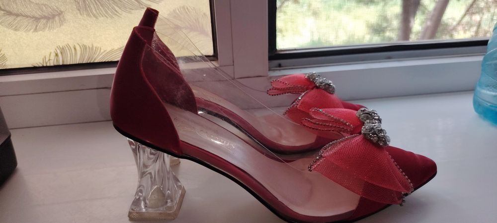 Tufli zjasmin  firma 37 razmer