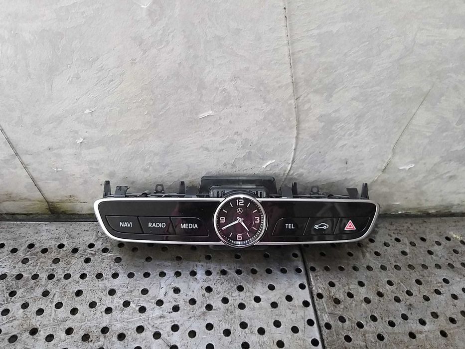 Butoane bord cu ceas analogic mercedes e class w213 a2138272000