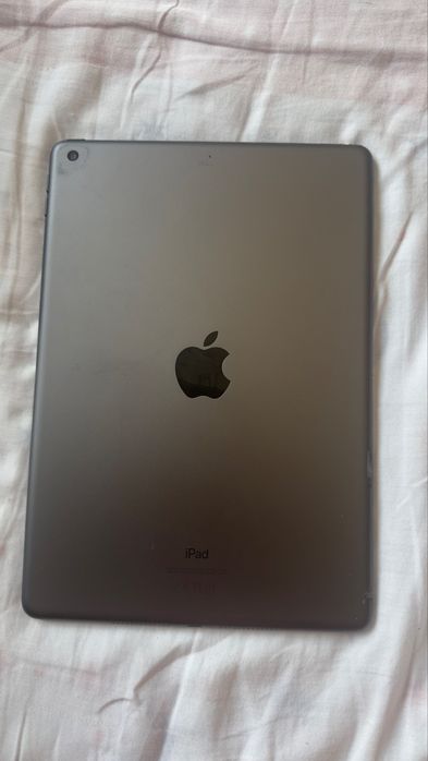 Продам ipad 8 32гб wi fi
