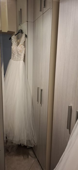 Продавам булчинска рокля