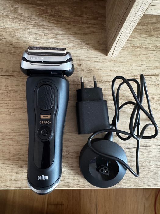 Aparat de ras Braun Series 9 Pro+ 9510s NOU