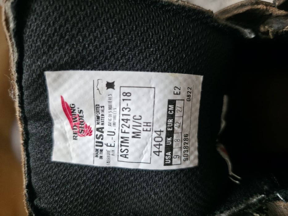 Продам новую спец обувь Red Wing