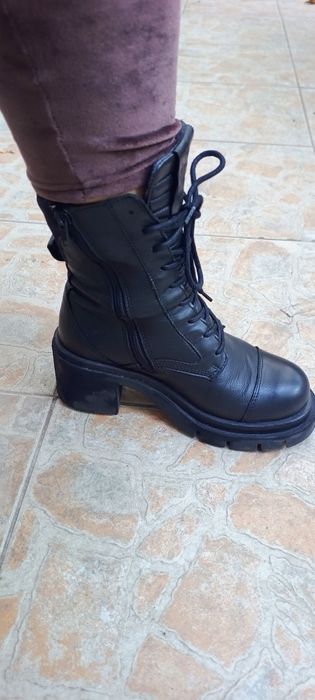 Ghete piele Replay măr 39