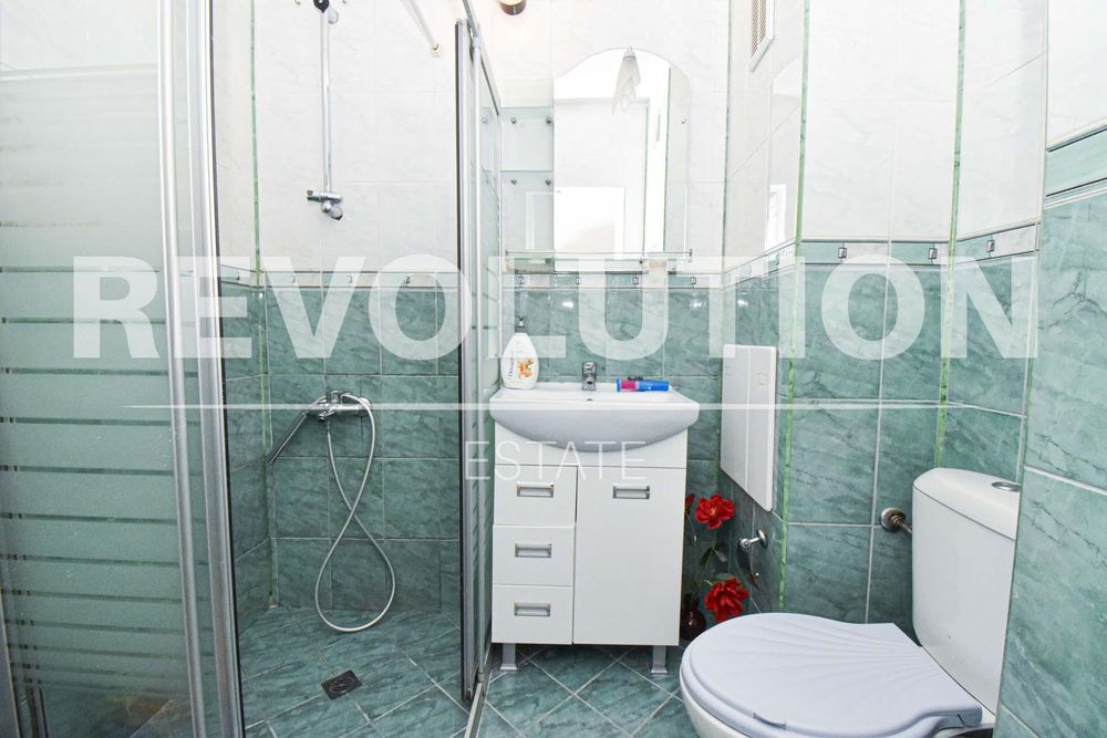 Дава се под наем Четиристаен апартамент в София, Младост 3 - 97 кв.м за 700 € - Снимка #9