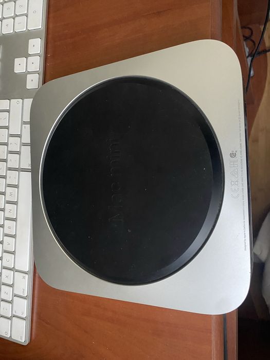 Mac mini M2 8GB Ram/256 SSD