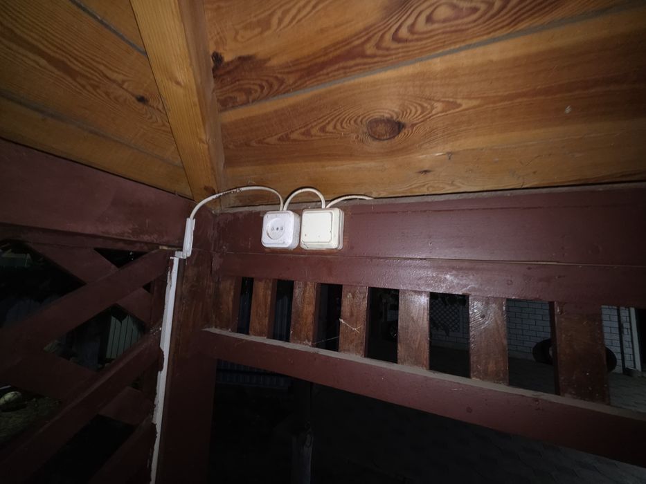 Деревянная беседка