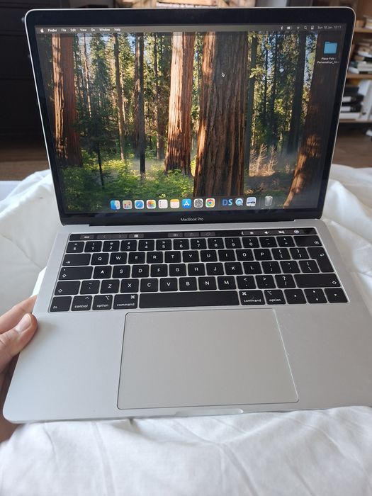 Mcbook pro 2019, i5 - 2,4 GHz, 16 Gb ram