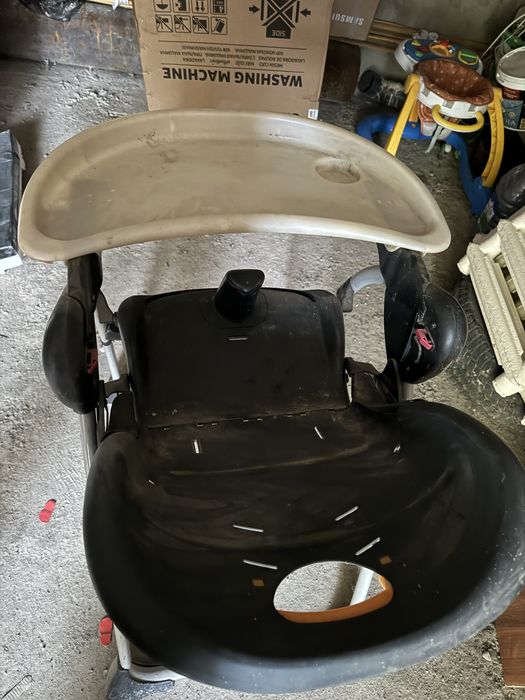 Столик детский.  .