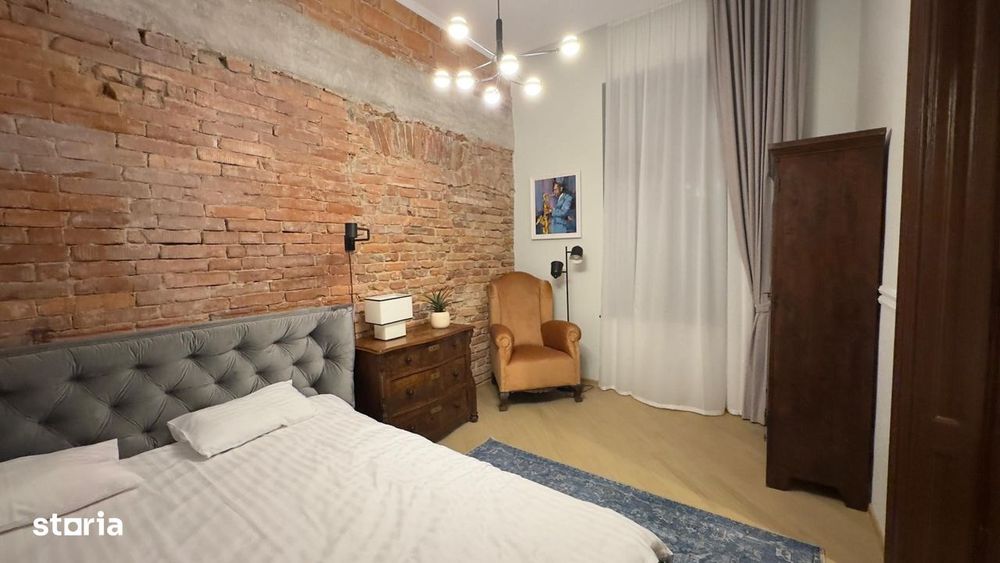 Apartament spațios ultracentral, lângă Biserica cu Luna