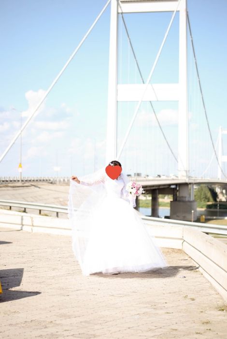 Продам свадебное платье