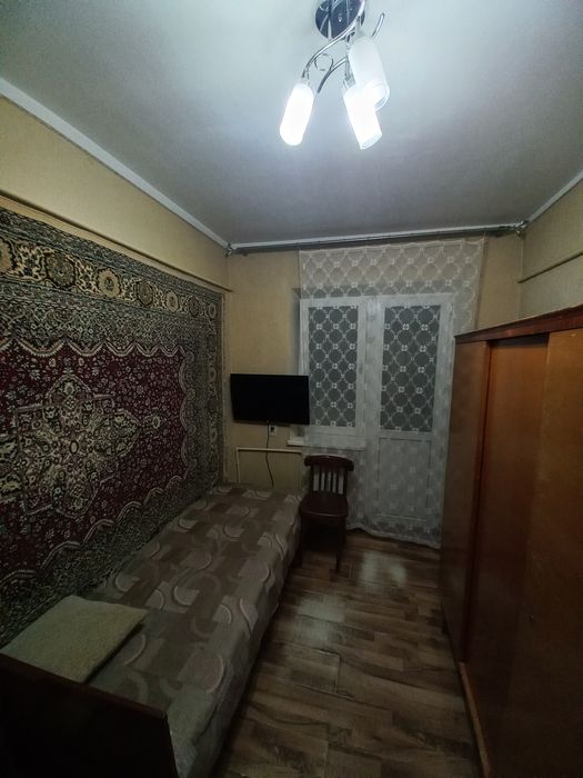 Урда {2/5/5} Продаётся Квартира в Центре города Меб+Тех Кирпичный дом