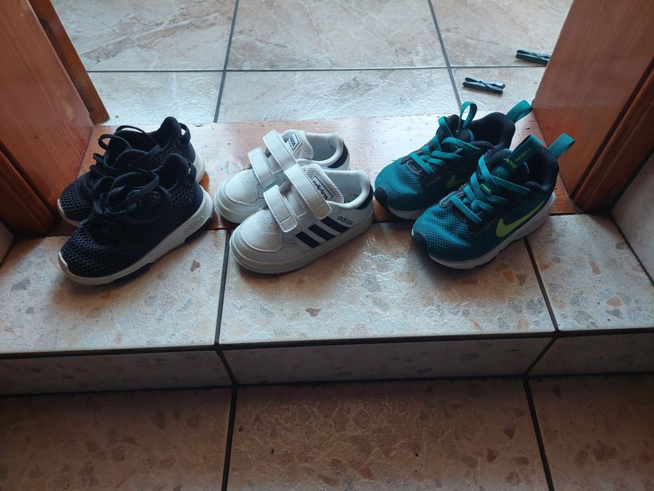 Adidasi copii mărimi nr 21-22