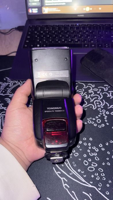 Продам вспышку YN565EXIII