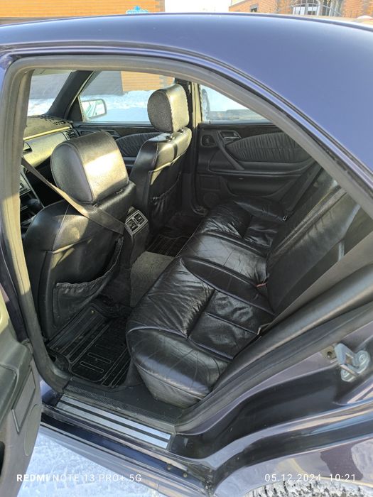 Продам Мерседес 210