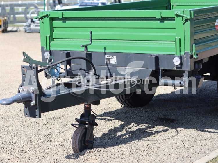 Remorcă basculantă de 1,5-3 tone cu un singur ax / Francini