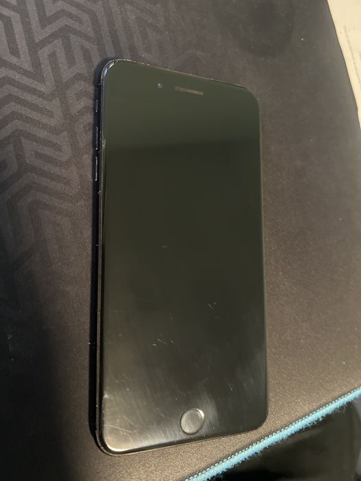 Iphone 7 plus + 128gb заключен icloud за части