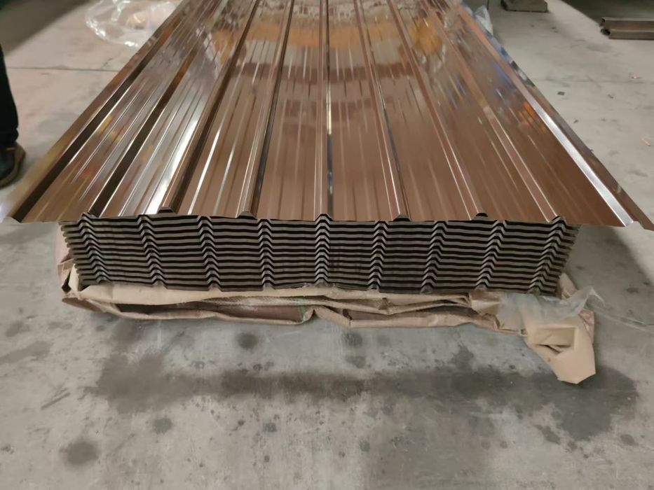 Vând tabla cutata colorata  grosimi de 0,25 0,3 0,35 0,4 0,45 0,5.Transport la domiciliu gratuit