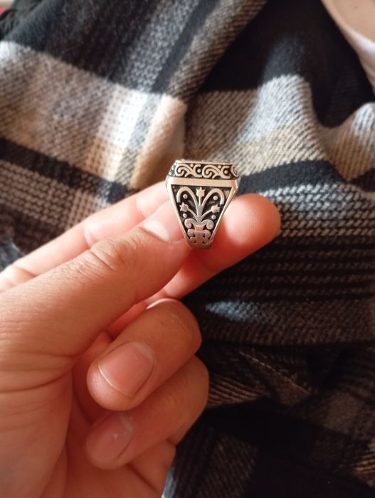 Polat Alemdar uzugi 21 razmerda