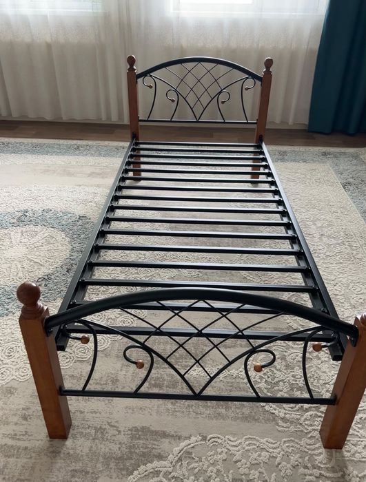 Срочно продам кровати