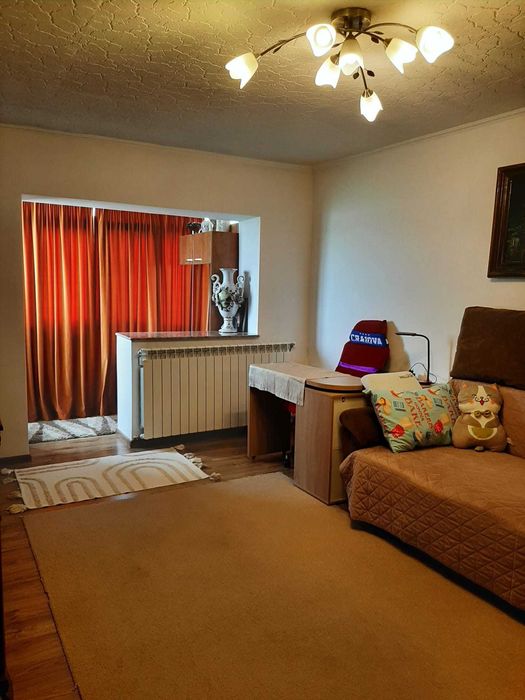 Apartament de vanzare direct de la proprietar - intersecția Materna, Craiovița Nouă, tel: 0766651018