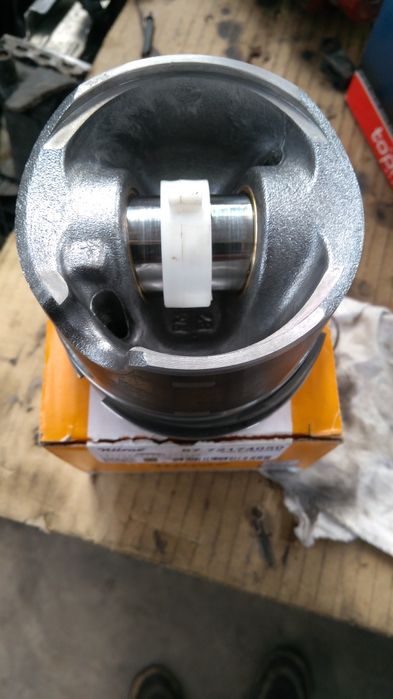 Бутала за VW-AUDI 2.0TDI 16V