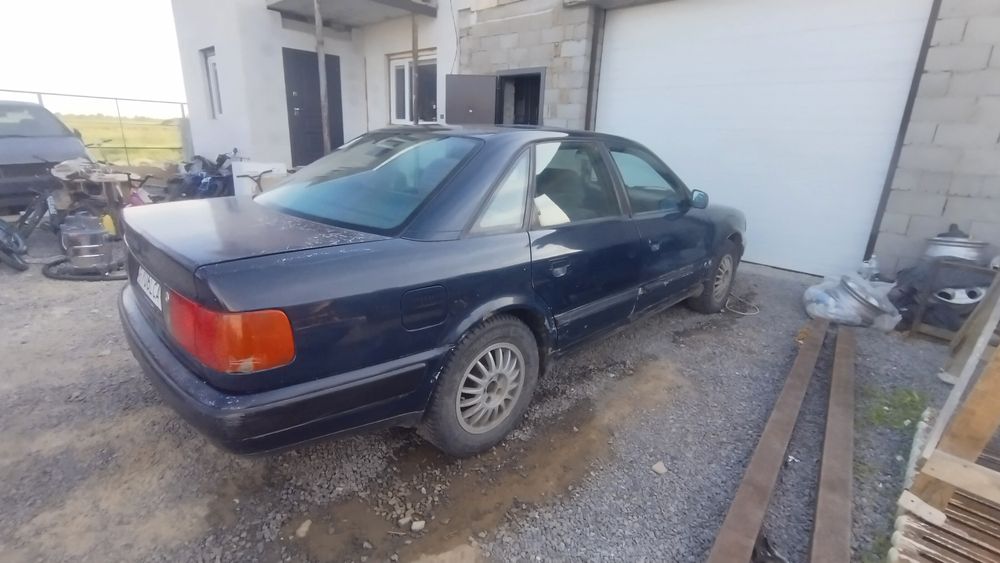Ауди С4 100, 1992 года