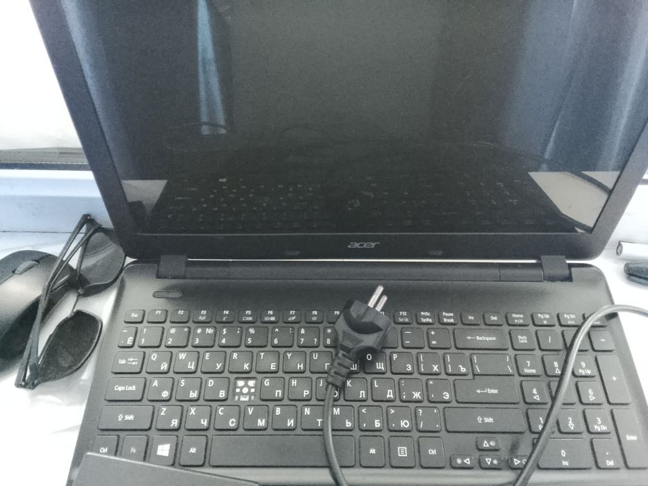 Продается, Ноутбук