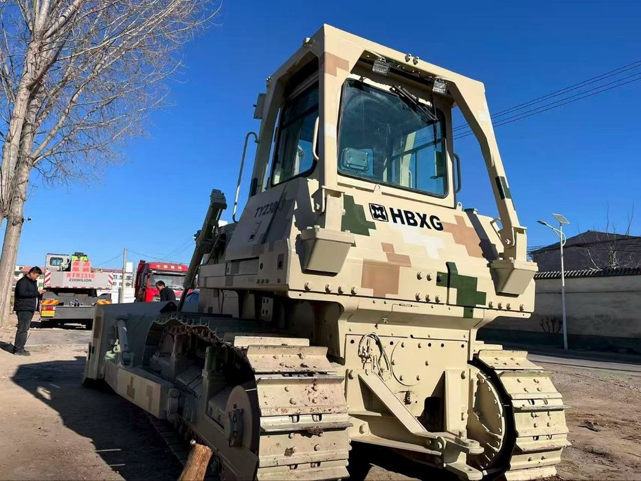 Сеялка, манипулятор, кара, пагуричик, кран ва бошка техникалар  Хитойд