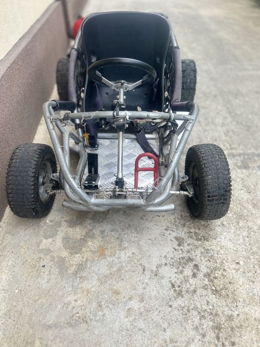 Vand buggy Hect electric de copii intre 8-10 ani