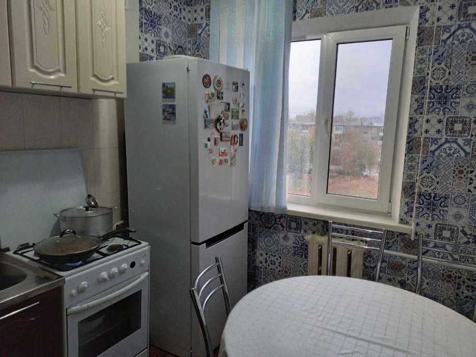 Продам 3комн на Строителей (ЮГ)