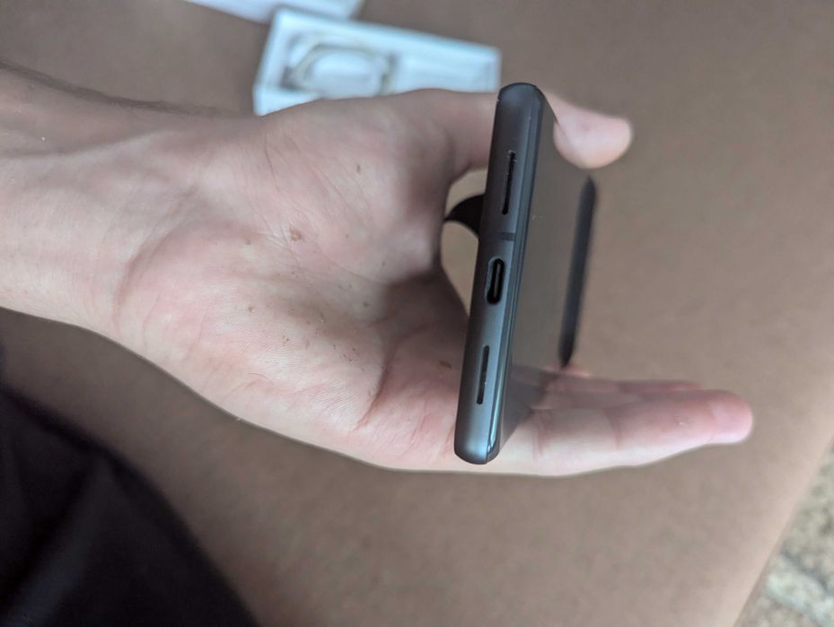 Google Pixel 7 128Гб состояние идеальное