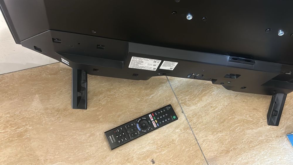 продам телевизор смарт! sony