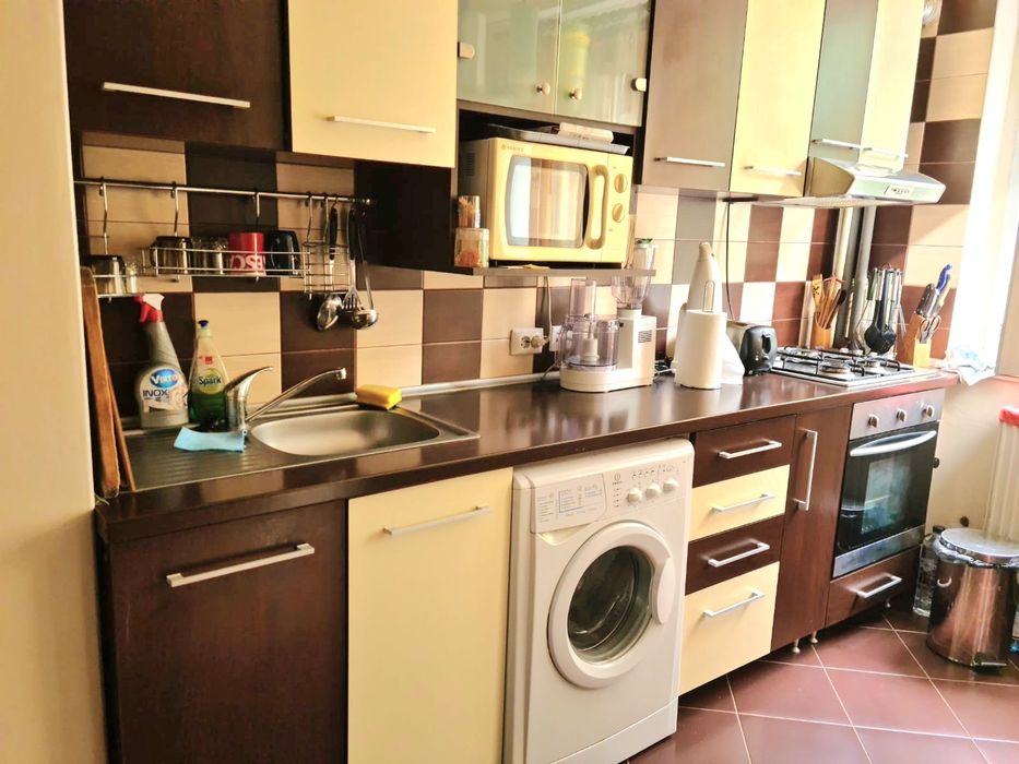 Inchiriere apartament 3 camere