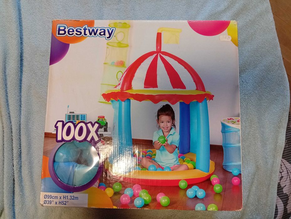 Палатка за игра със 100бр. топки.