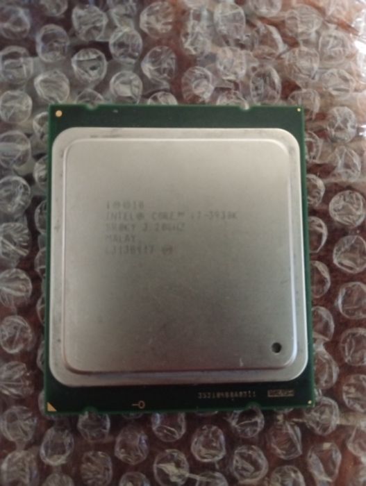Vând procesor i7 3930k